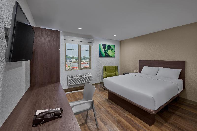 Extended Suites Saltillo Galerias Pokój zdjęcie